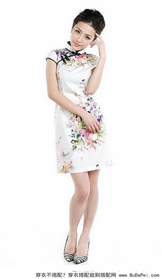 典雅旗袍 娇艳如花